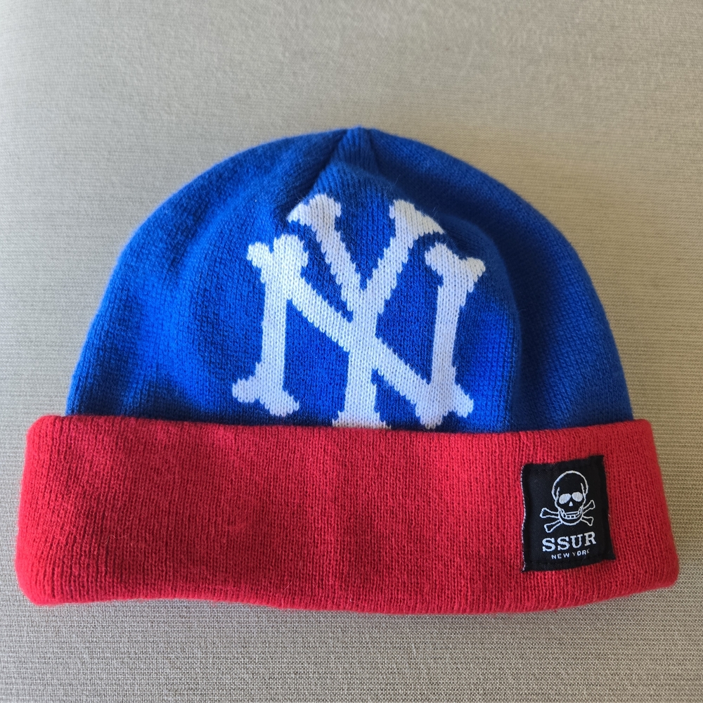 SSUR Beanie Blue Red Cuffed Knit NYC Graphic Skull Tag Streetwear